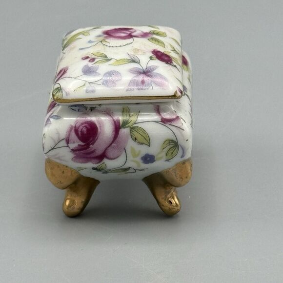 Vtg Footed Rectangle Trinket Box Lid Floral Vanity Glam Victorian Porcelain B141 - Picture 3 of 13